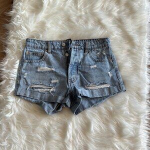 cute Jean short - size 26